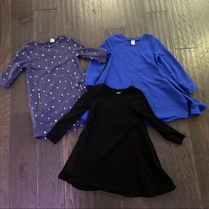Old navy girls 3 winter sweater dresses size 4t